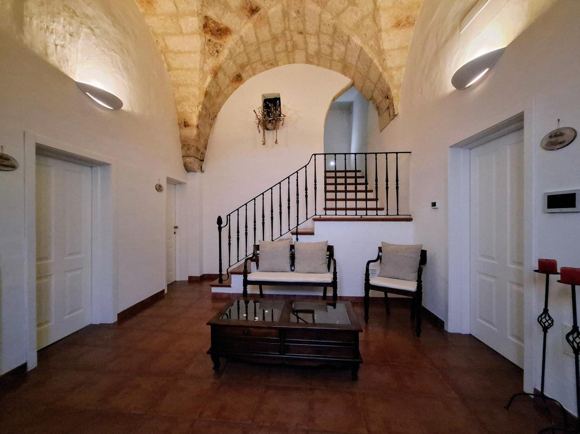 Palazzo Vaglio Panzió Alliste Kültér fotó